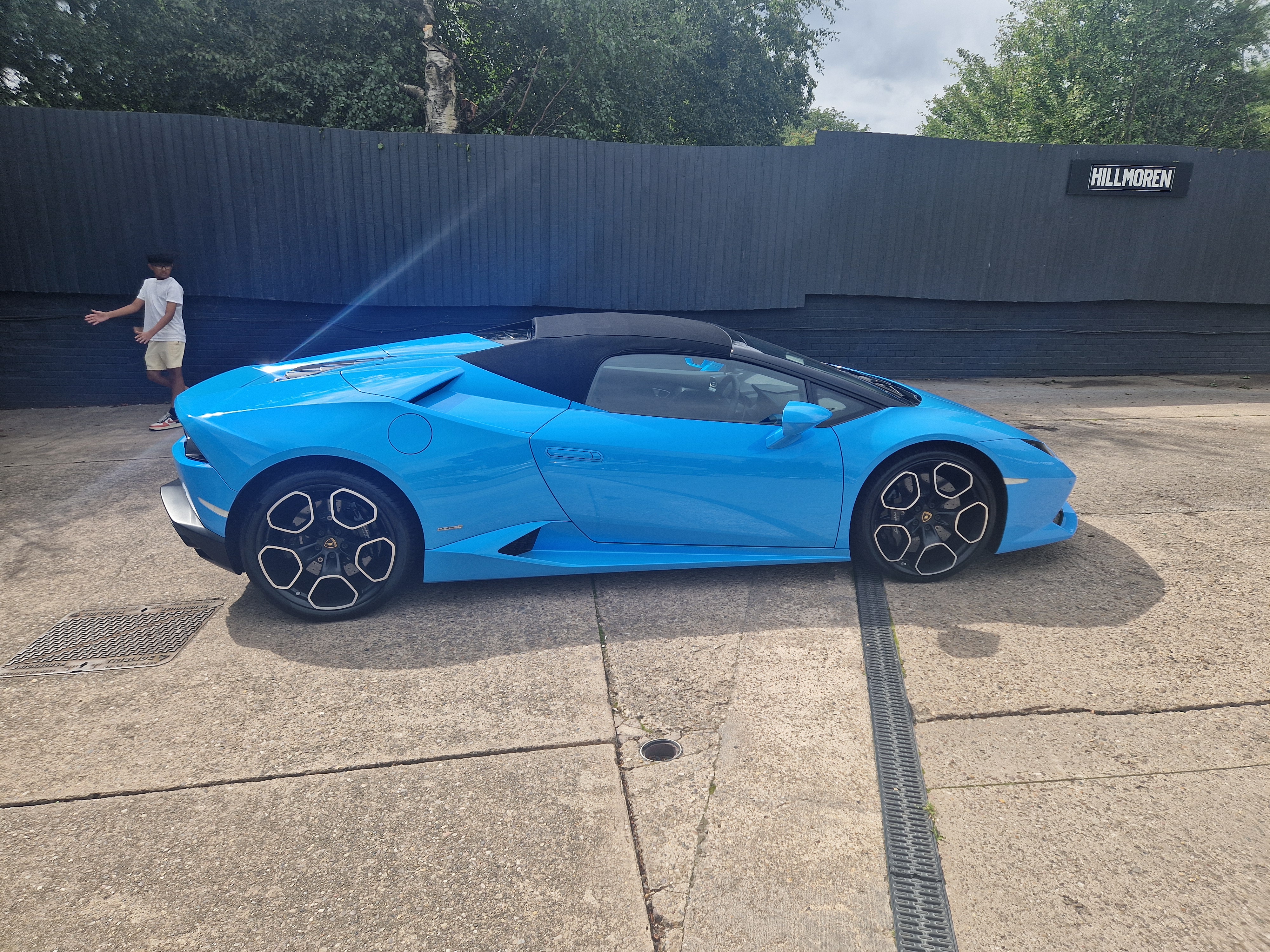 Lamborghini Huracan LP610 Spyder for weddings and events