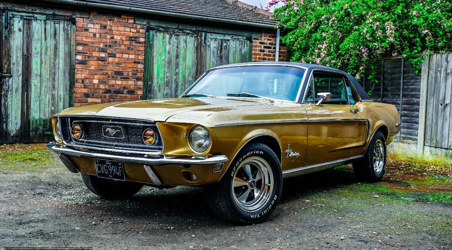 Ford Mustang GT for weddings and events